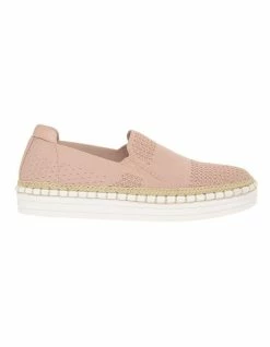Verali Queen Rose Quartz Slip-on Sneaker