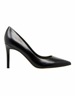 Nine West Ezra Pumps