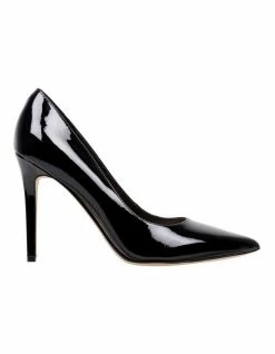 Nine West Timeout Pumps
