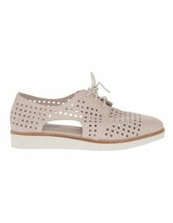 Zazou Molly Nude Leather Flat Shoes