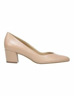 Naturalizer Mali Barely Nude Heeled Shoe