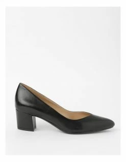 Naturalizer Mali Black Leather Block Heel Shoes