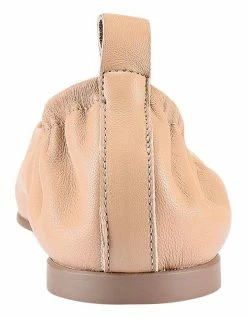 Siren Ripley Camel Leather Slip-on Flats -Deals Shoes Store 824738410 3 1 720x928