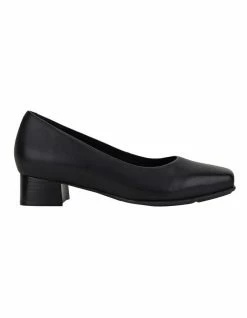 Hush Puppies The Low Square Black Leather Heeled Shoes
