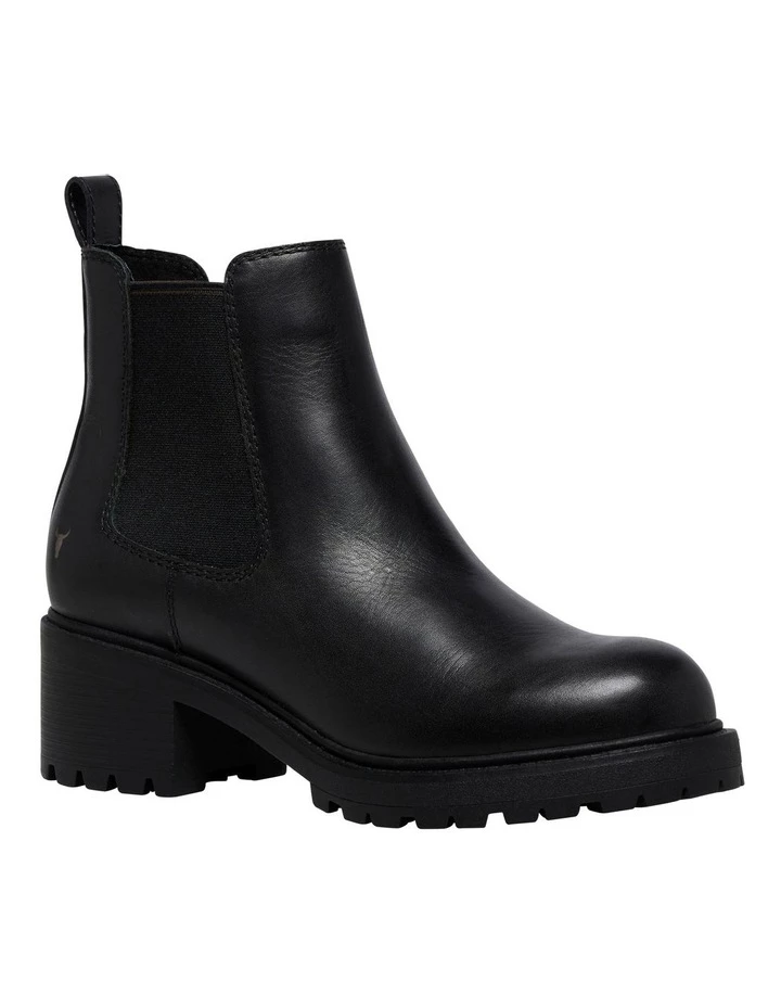 Windsor Smith Thrills Black Leather Heeled Chelsea Boot 4 Windsor Smith Thrills Black Leather Heeled Chelsea Boot - Image 4