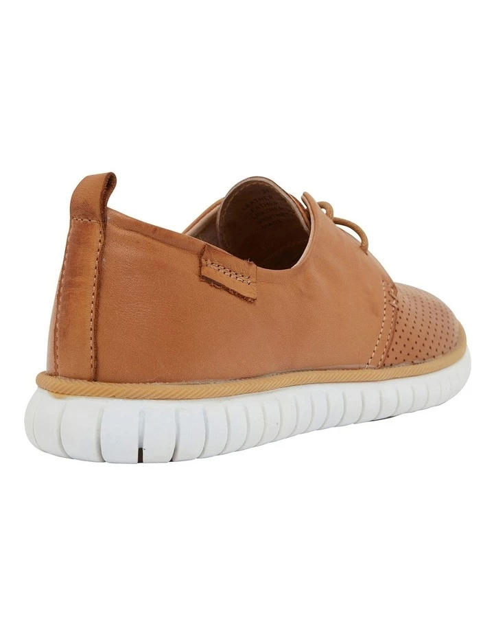 Easy Steps Jigsaw Tan Glove Sneaker 4 Easy Steps Jigsaw Tan Glove Sneaker - Image 4