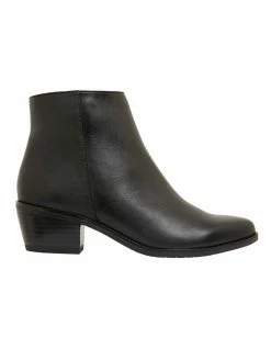 Sandler Pascal Black Glove Boots