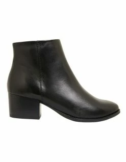 Sandler Vera Black Glove Boots