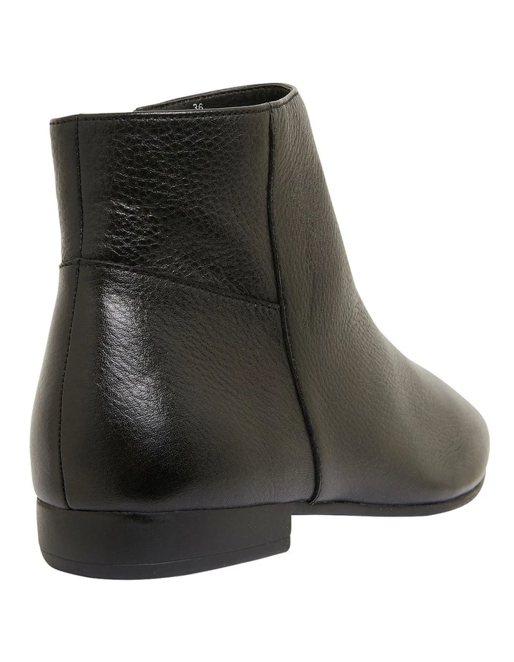 Easy Steps Kent Black Glove Boots 4 Easy Steps Kent Black Glove Boots - Image 4