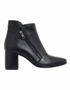 Jane Debster Magic Black Glove Boots