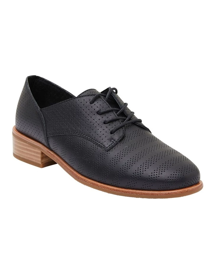 Easy Steps Nandy Black Glove Flat Shoes 2 Easy Steps Nandy Black Glove Flat Shoes - Image 2