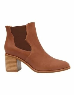 Jane Debster Doltone Tan Glove Boots