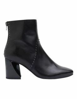 Jane Debster Grenada Black Glove Boots