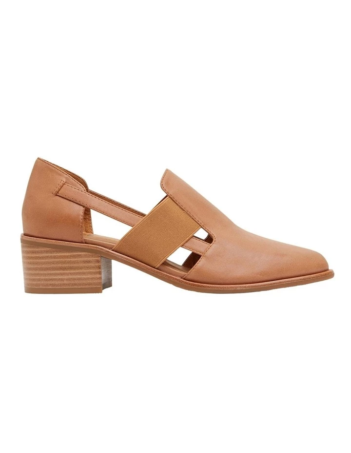 Jane Debster Expose Tan Glove Heeled Shoes 1 Jane Debster Expose Tan Glove Heeled Shoes