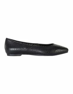 Sandler Leah Black Glove Flat Shoes