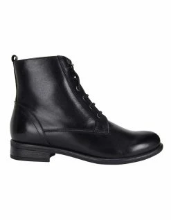 Sandler Badge Black Glove Boots