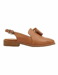 Sandler Sabina Tan Glove Flat Shoes
