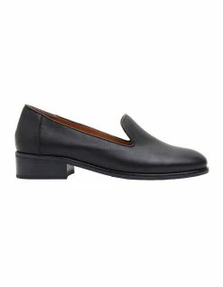 Sandler Sanford Black Glove Flat Shoes