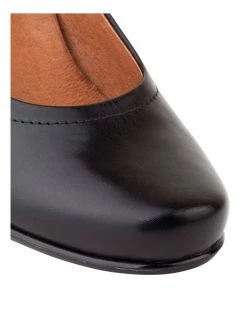 Wide Steps Cyrus Black Glove Heeled Shoes -Deals Shoes Store 830672020 4 720x928