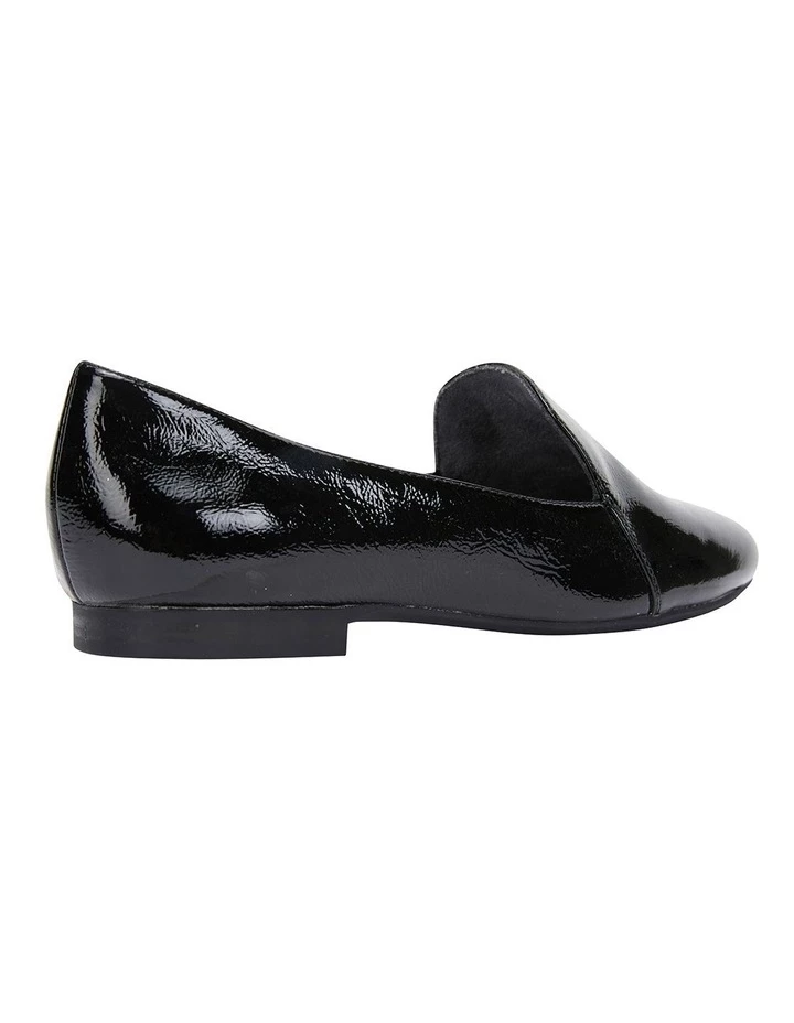 Wide Steps Castle Black Crinkle Patent Flat Shoes 4 Wide Steps Castle Black Crinkle Patent Flat Shoes - Image 4