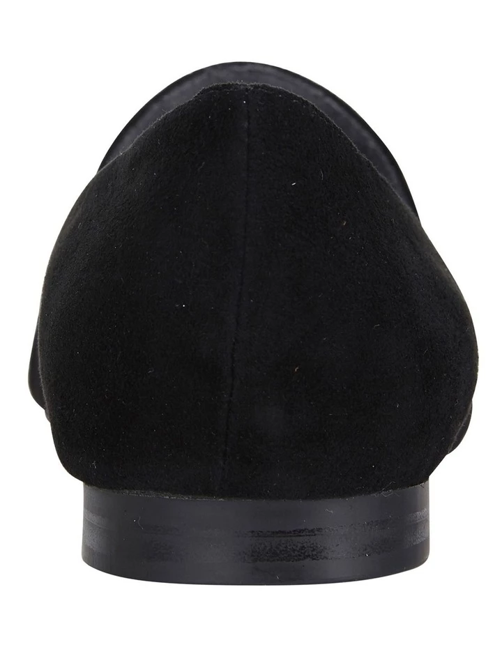 Wide Steps Castle Black Suede Flat Shoes 5 Wide Steps Castle Black Suede Flat Shoes - Image 5
