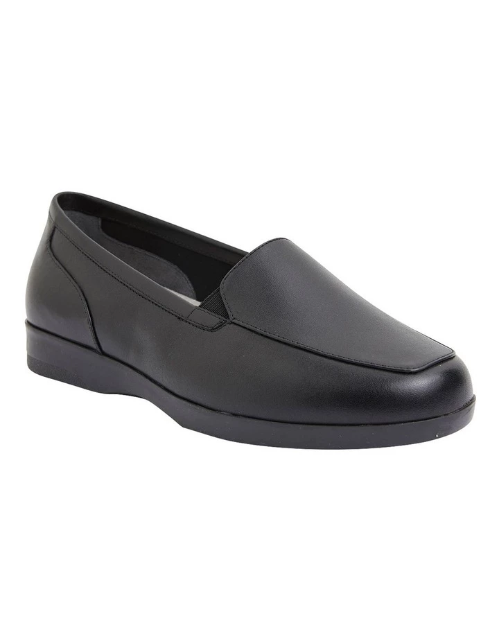 Wide Steps Verse Black Glove Flat Shoes 2 Wide Steps Verse Black Glove Flat Shoes - Image 2