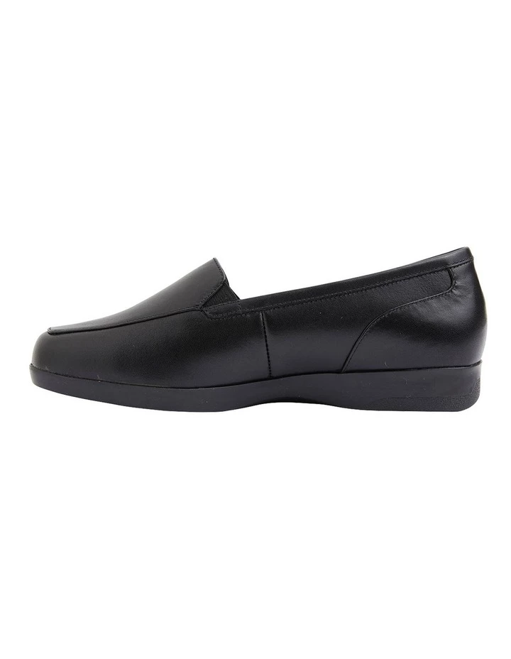Wide Steps Verse Black Glove Flat Shoes 3 Wide Steps Verse Black Glove Flat Shoes - Image 3