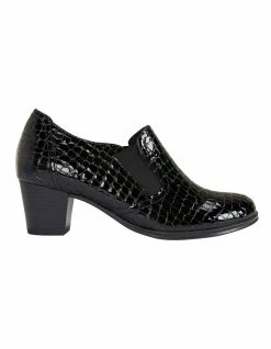 Wide Steps Harris Black Croc/Elastic Shoes