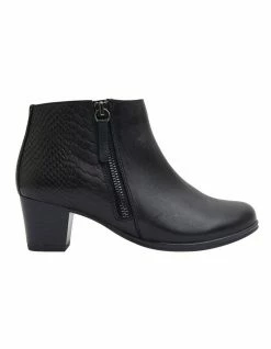 Wide Steps Beckett Black Glove Boots