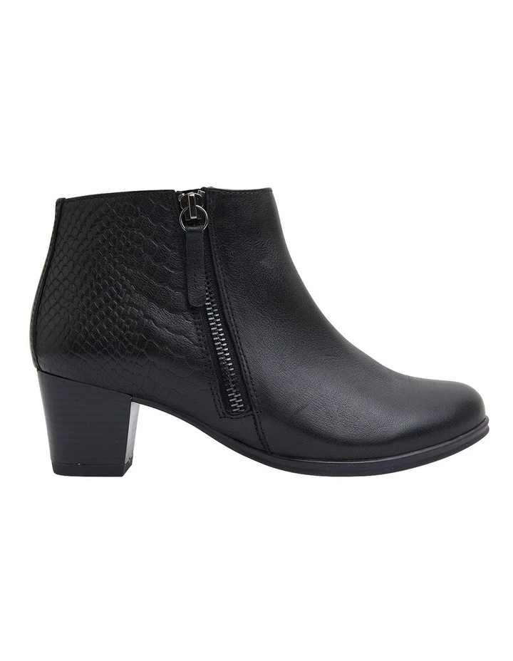 Wide Steps Beckett Black Glove Boots 1 Wide Steps Beckett Black Glove Boots