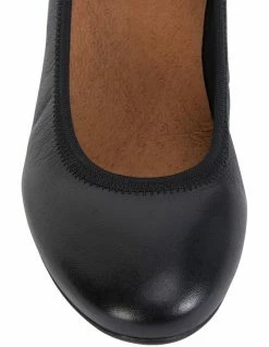 Wide Steps Norah Black Glove Heeled Shoes -Deals Shoes Store 830724670 7 720x928