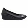Wide Steps Narita Black Glove Heeled Shoes