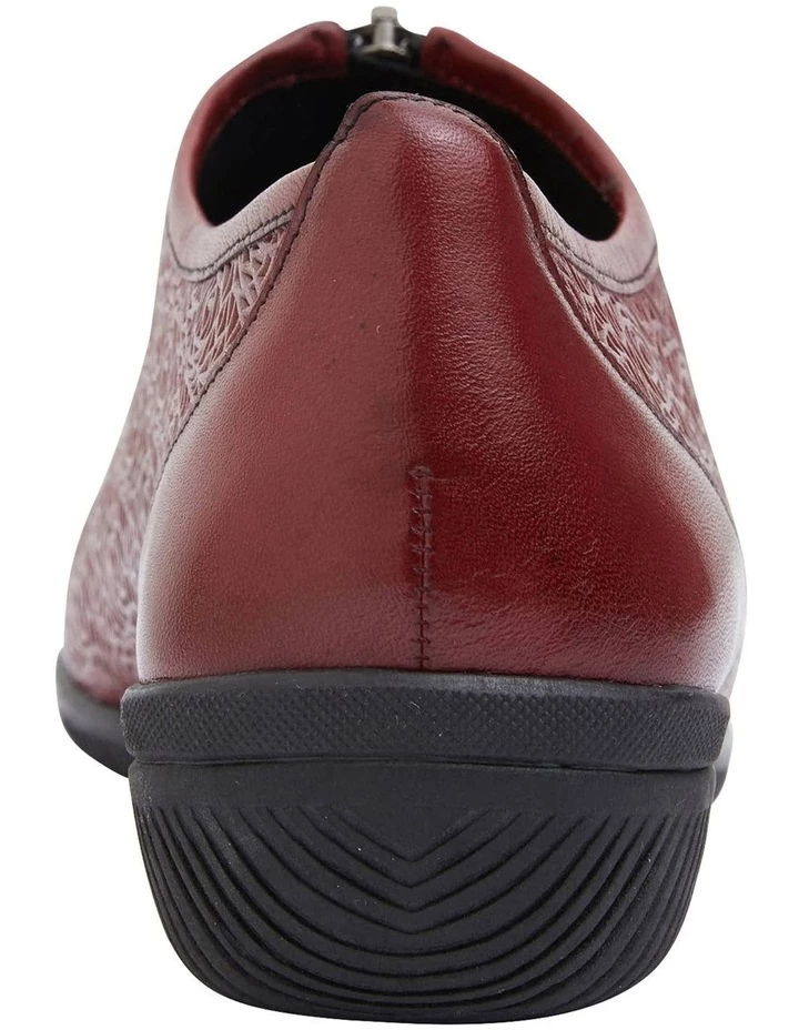 Wide Steps Wiley Red Glove Flat Shoes 5 Wide Steps Wiley Red Glove Flat Shoes - Image 5