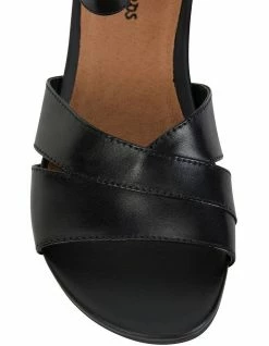 Wide Steps Martha Black Glove Sandal -Deals Shoes Store 830734120 7 720x928
