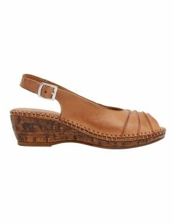 Wide Steps Dex Tan Glove Sandal