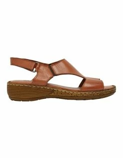 Wide Steps Dustin Tan Glove Sandal