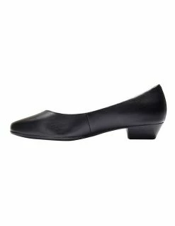 Easy Steps Regal Black Glove Heeled Shoes 8 Easy Steps Regal Black Glove Heeled Shoes -Deals Shoes Store 830773360 3 720x928
