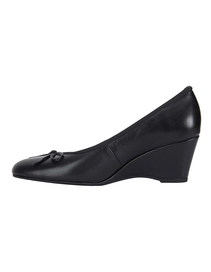 Easy Steps Manor Black Glove Heeled Shoes 3 Easy Steps Manor Black Glove Heeled Shoes - Image 3