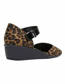 Easy Steps Patriot Animal Fabric Heeled Shoes -Deals Shoes Store 830830690 4 720x928