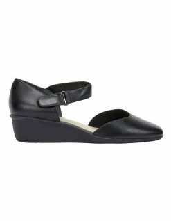 Easy Steps Pavilion Black Glove Heeled Shoes