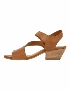 Easy Steps Venice Tan Glove Sandal 8 Easy Steps Venice Tan Glove Sandal -Deals Shoes Store 830907010 3 720x928