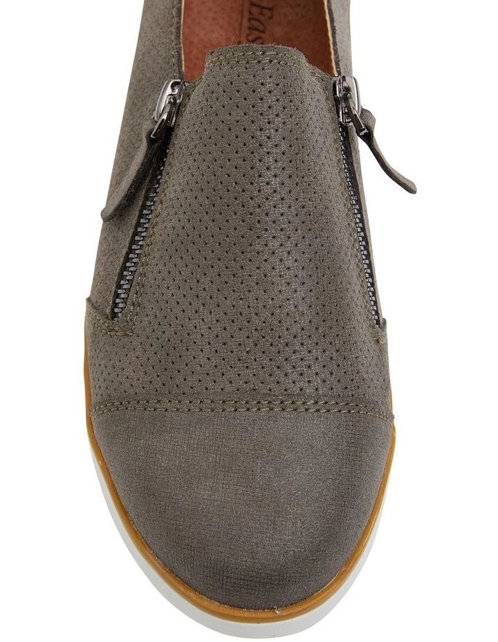 Easy Steps Dean Khaki Combo Flat Shoes 7 Easy Steps Dean Khaki Combo Flat Shoes - Image 7