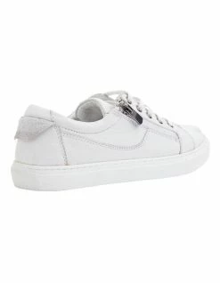 Easy Steps Wales White Glove Sneaker -Deals Shoes Store 830948230 4 720x928
