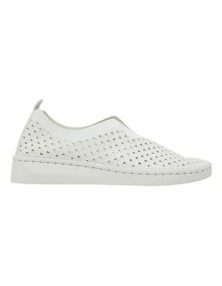 Easy Steps Dot White Smooth Sneaker