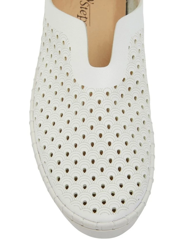 Easy Steps Dot White Smooth Sneaker 7 Easy Steps Dot White Smooth Sneaker - Image 7