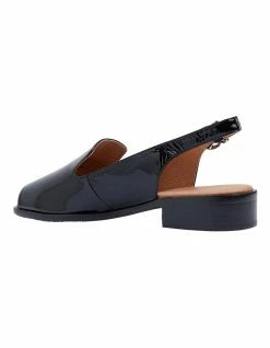 Easy Steps Delaney Black Crinkle Patent Sandals -Deals Shoes Store 831008170 5 720x928