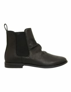 Ravella Eckna Black Smooth Boots