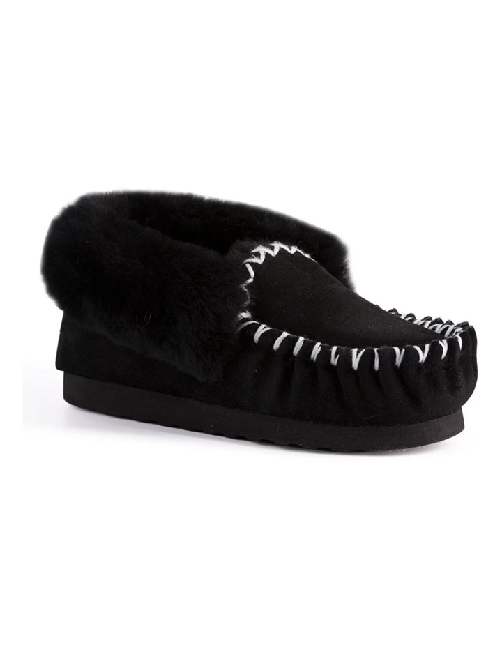 Aus Wooli Ugg Hand Stitched Womens Sheepskin Moccasin - Black 1 Aus Wooli Ugg Hand Stitched Womens Sheepskin Moccasin - Black