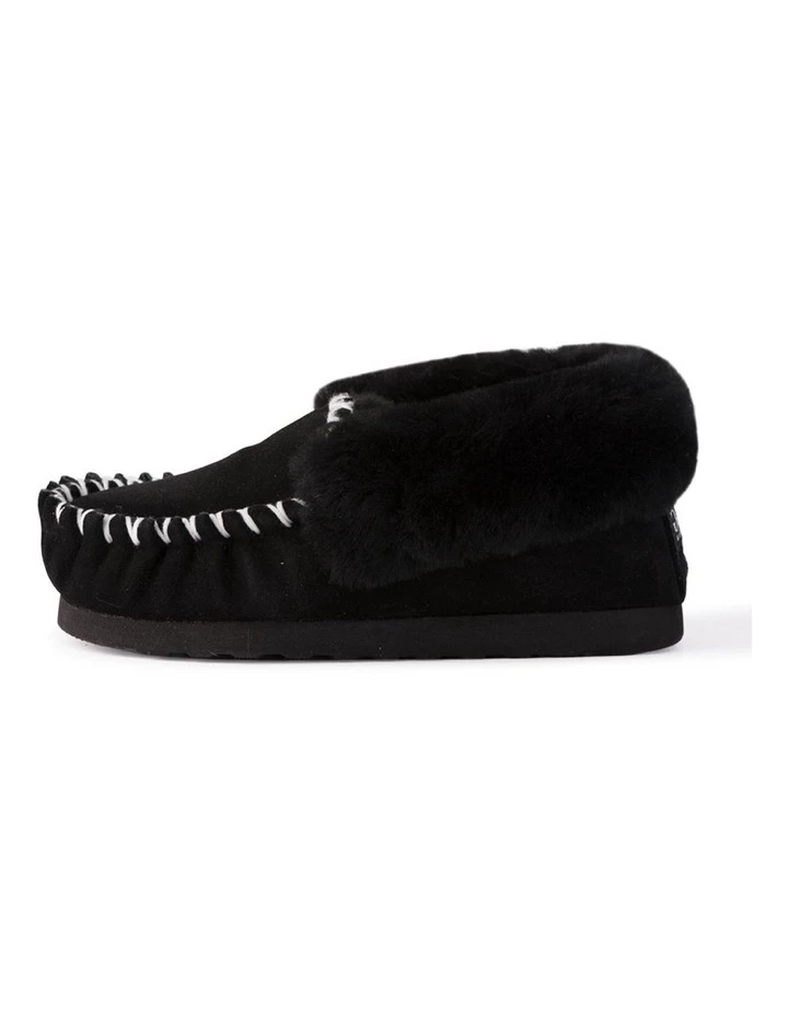 Aus Wooli Ugg Hand Stitched Womens Sheepskin Moccasin - Black 5 Aus Wooli Ugg Hand Stitched Womens Sheepskin Moccasin - Black - Image 5