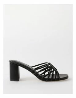 Tokito Loren Black Sandal